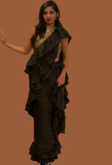 Grey Ruffle Magic Saree